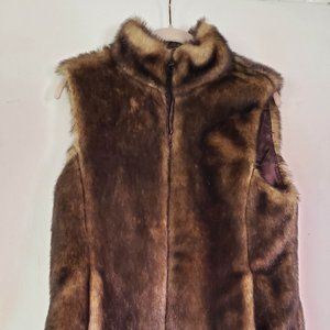 Like New Faux Fur Zip Vest from Express (size small)